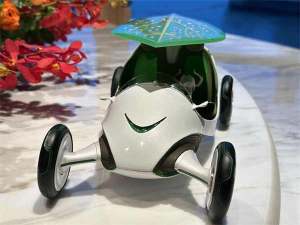 贾健旭:上汽站在企业发展延长线上等着竞争对手