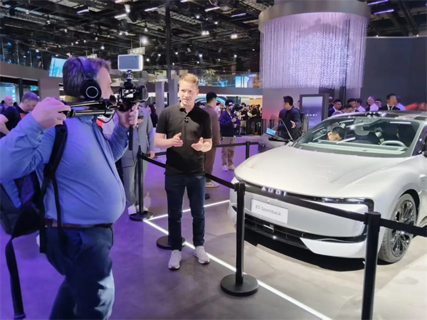 这届车展,上汽变年轻了