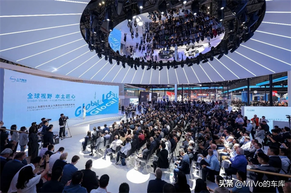 上汽破壳重生，一路向“新”而行