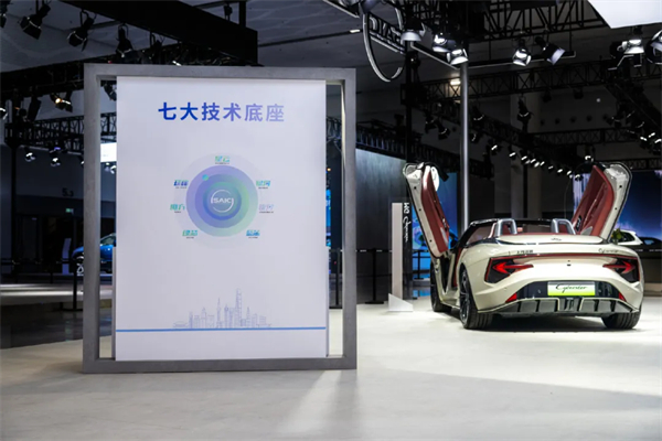 专访贾健旭：以“新范式”破局，重构中国汽车新坐标