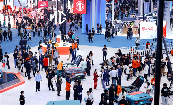 不止突破当下，上汽聚焦下一个增长引擎