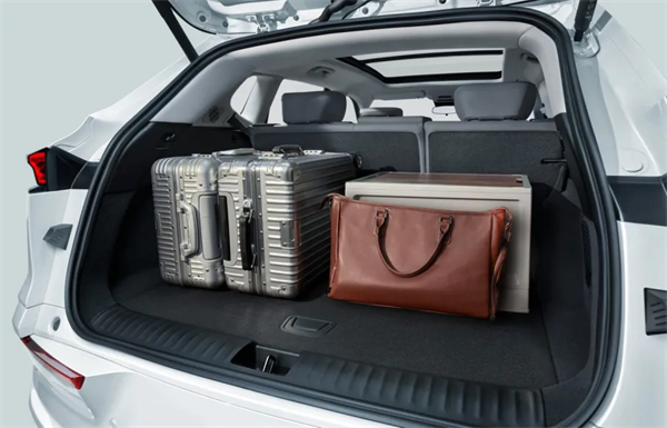 14.99万元起，为什么新别克E5是“油换电”首选？