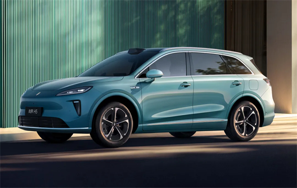 销量七连涨的背后：体系与战略重构，上汽锁定新一轮“产品爆发期”