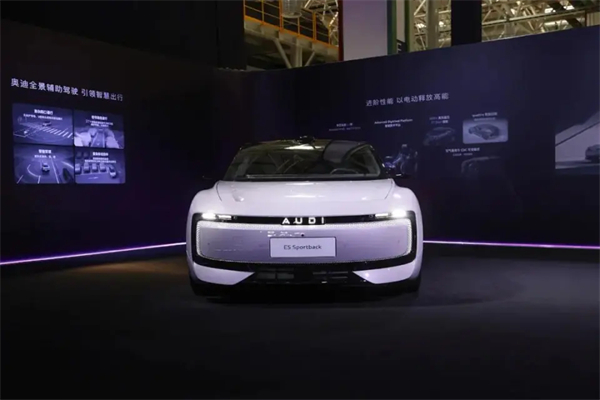 没有永远的C位，只有穿越周期的主心骨