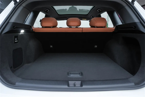 一步到位，16.98万元起，尚界H5公布预售价，金秋最热新车来了！