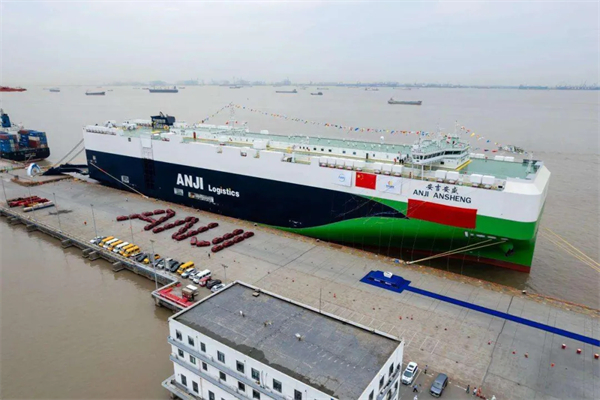 上汽，善下先手棋