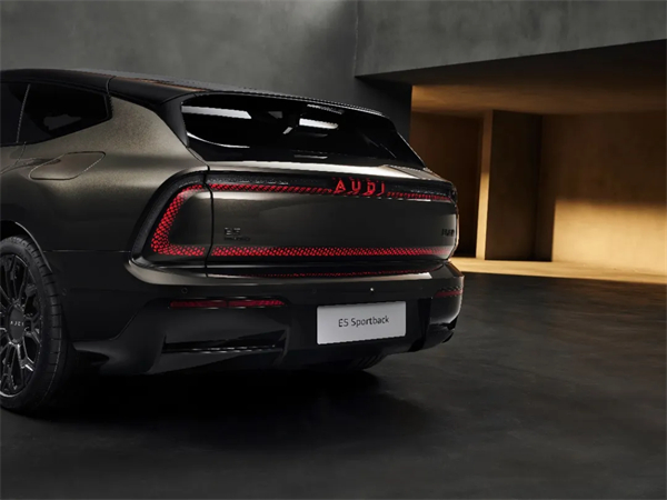 销量回升、股价冲高、科技突围:上汽的“教科书式剧本”如何上演?