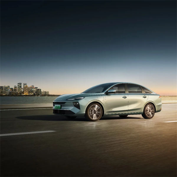 销量回升、股价冲高、科技突围:上汽的“教科书式剧本”如何上演?