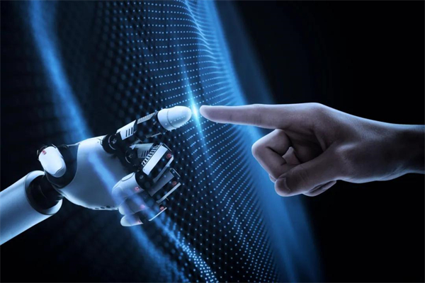 上汽联手华为：既是中国汽车的命运共同体，更是浩荡的供给侧改革