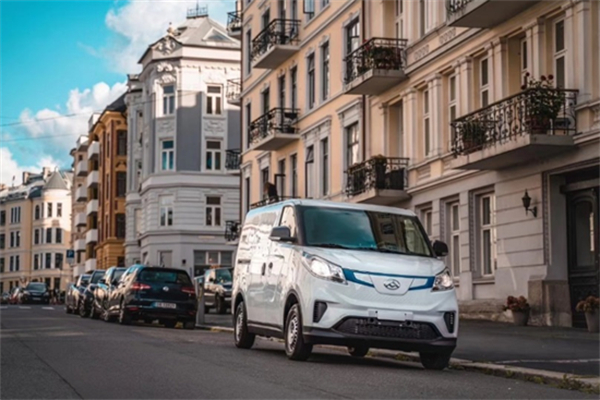 全球物流巨头绿色首选!上汽大通斩获DHL欧洲最大单,助推中国新能源技术出海